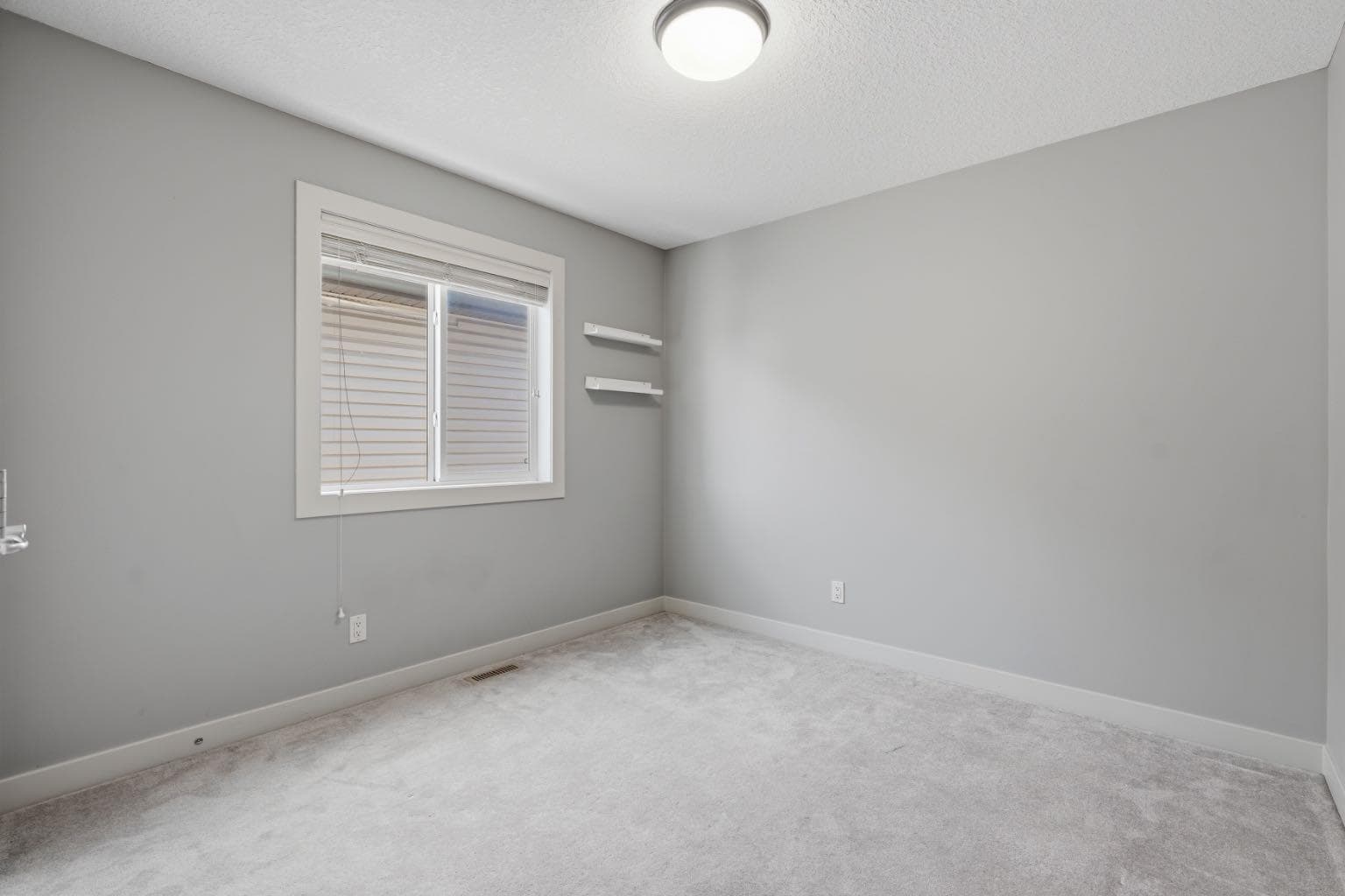 7 Copperleaf Terrace SE