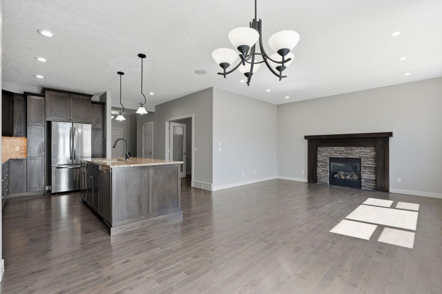 7 Copperleaf Terrace SE