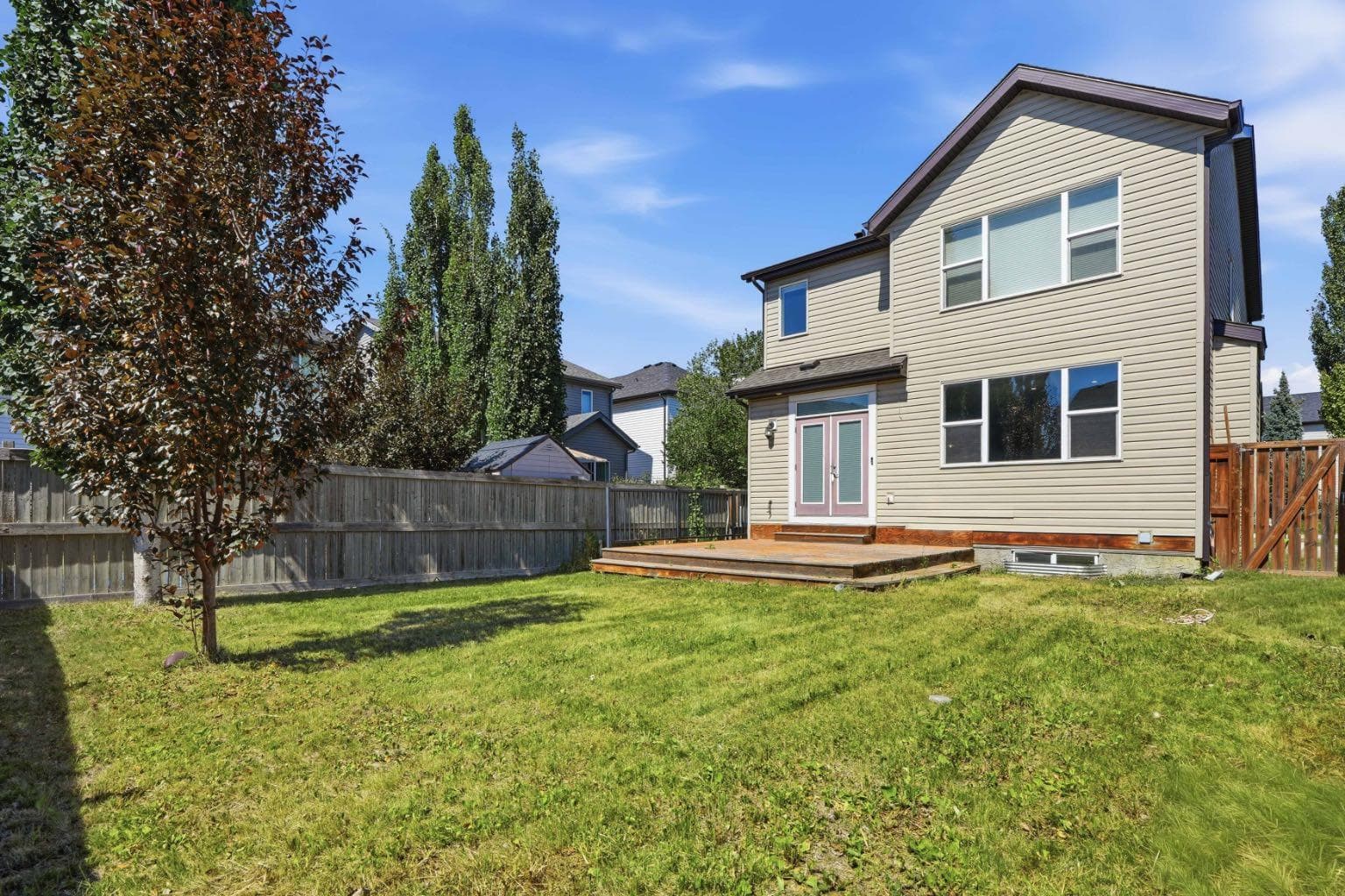 7 Copperleaf Terrace SE