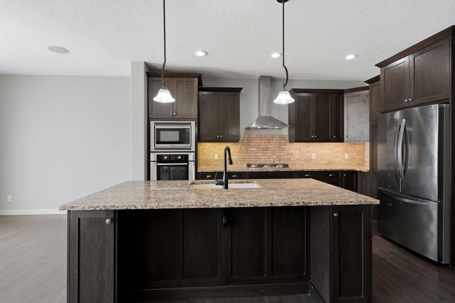 7 Copperleaf Terrace SE