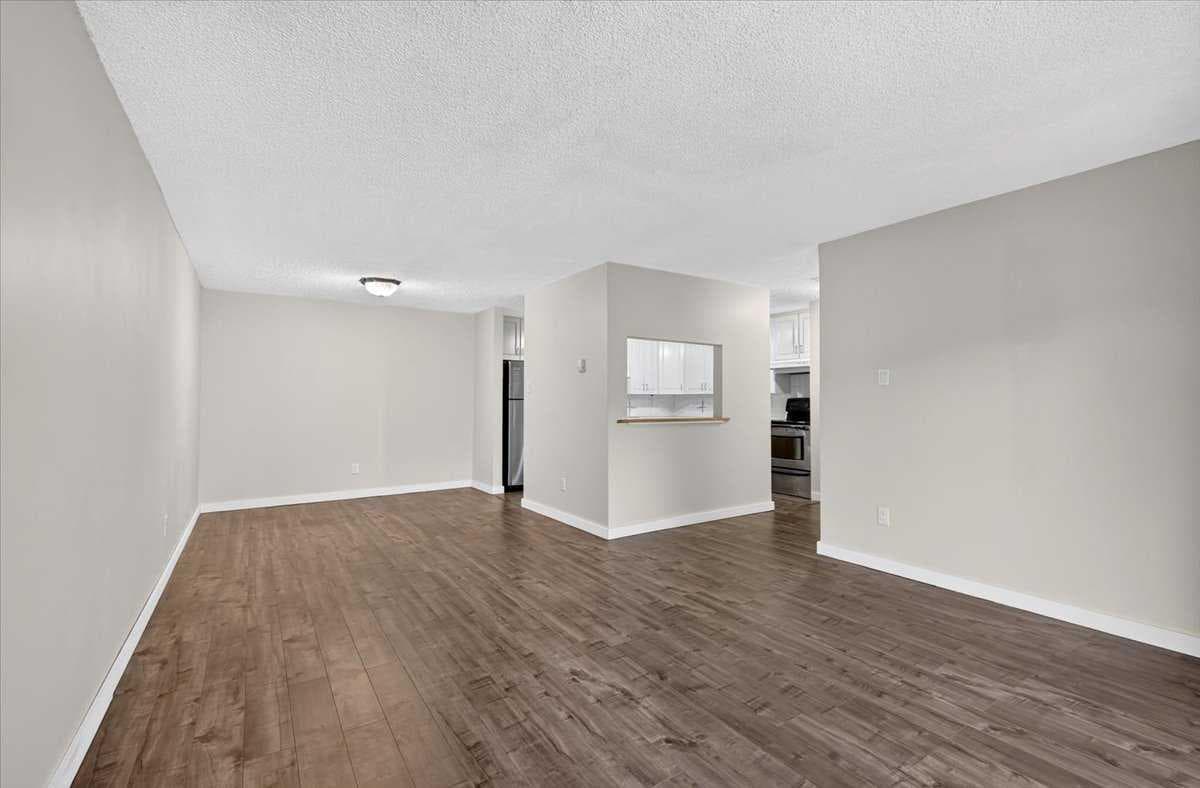 214, 723 57 Avenue SW