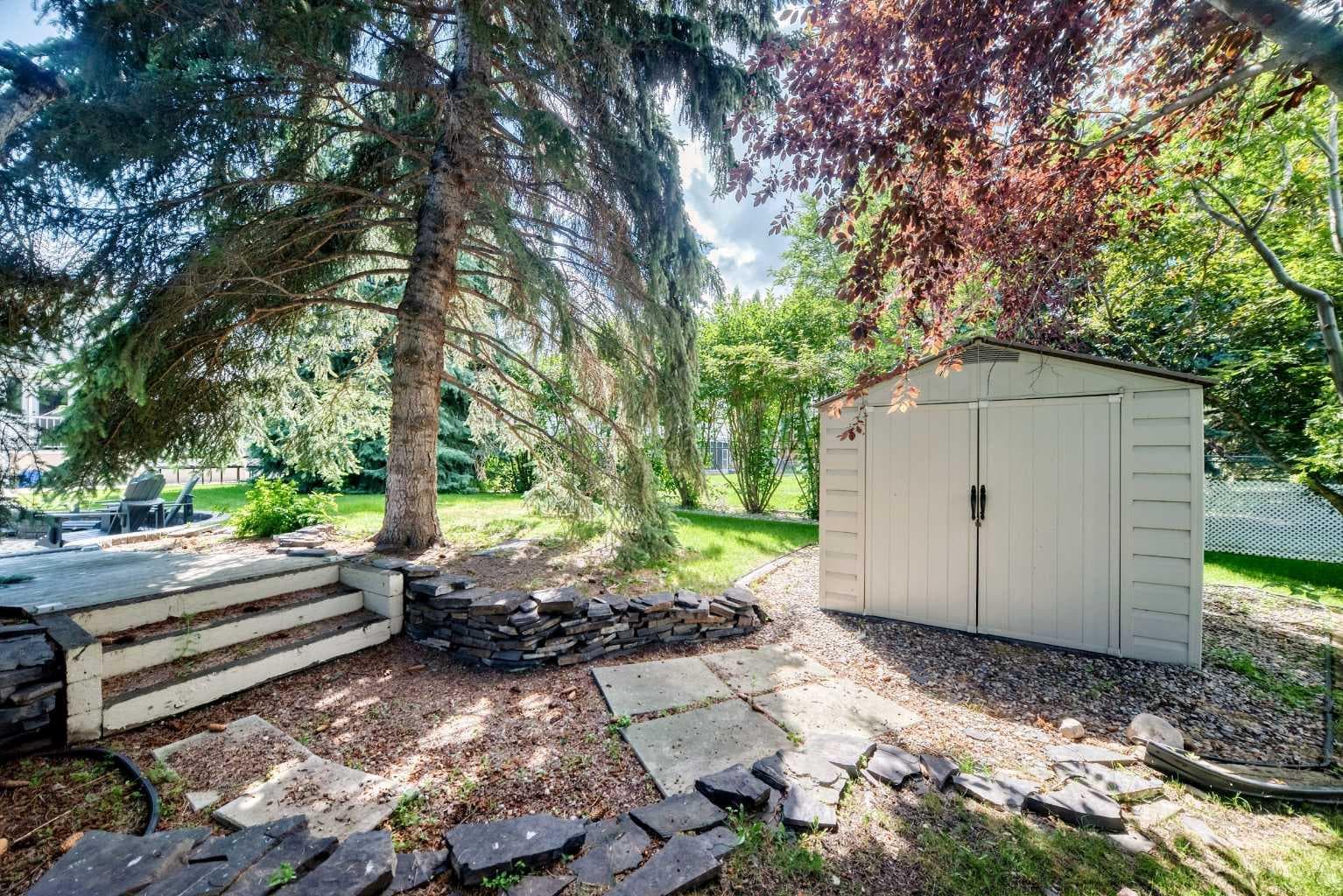 777 EAST LAKEVIEW Road 