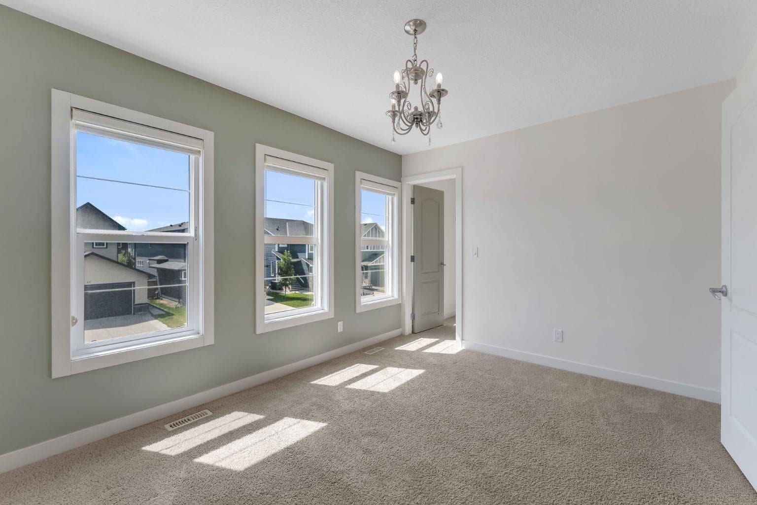 40 Evansfield Manor NW