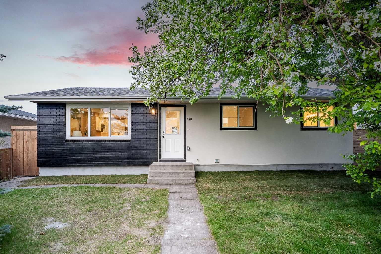 9532 Allison Drive SE