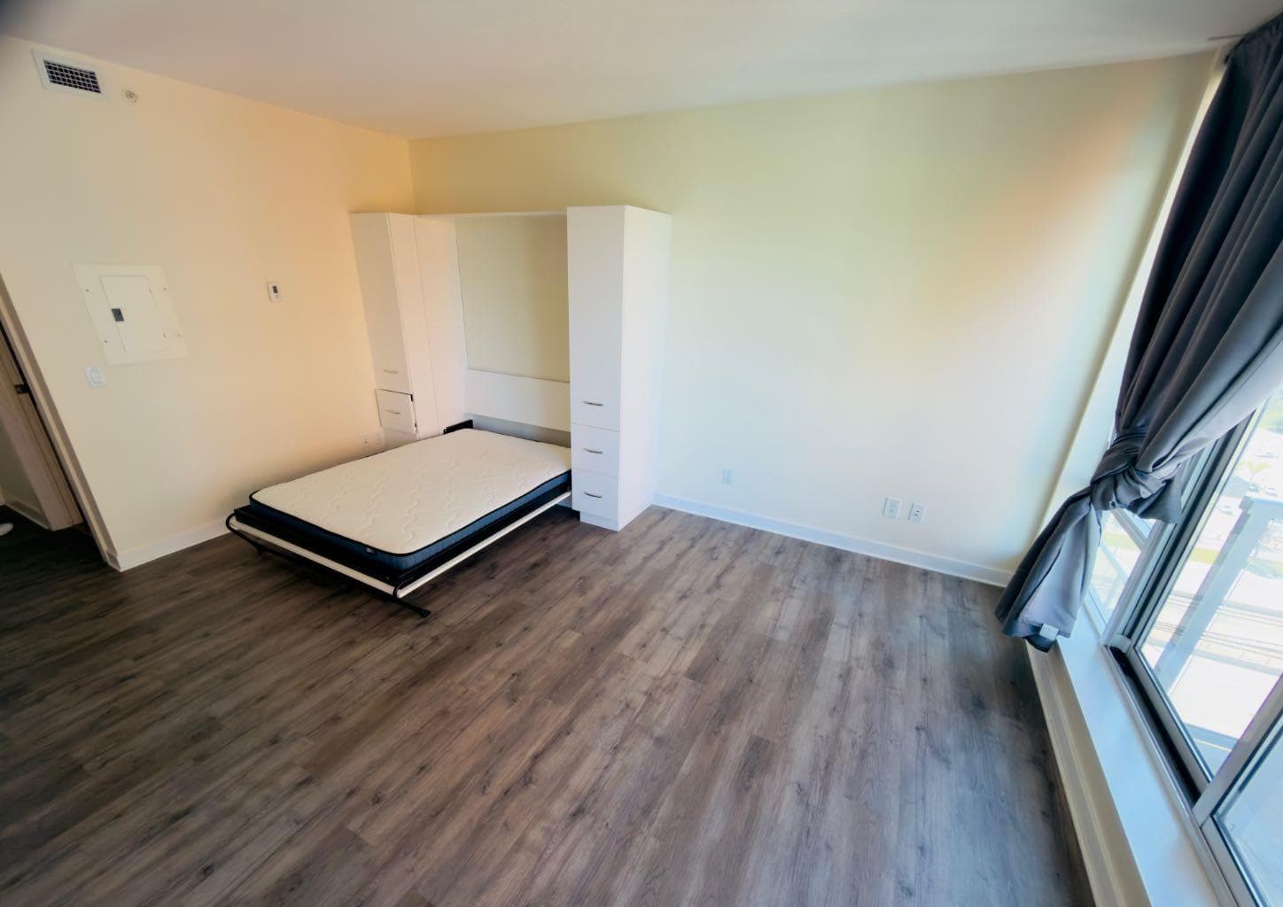 1509, 3820 Brentwood Road NW