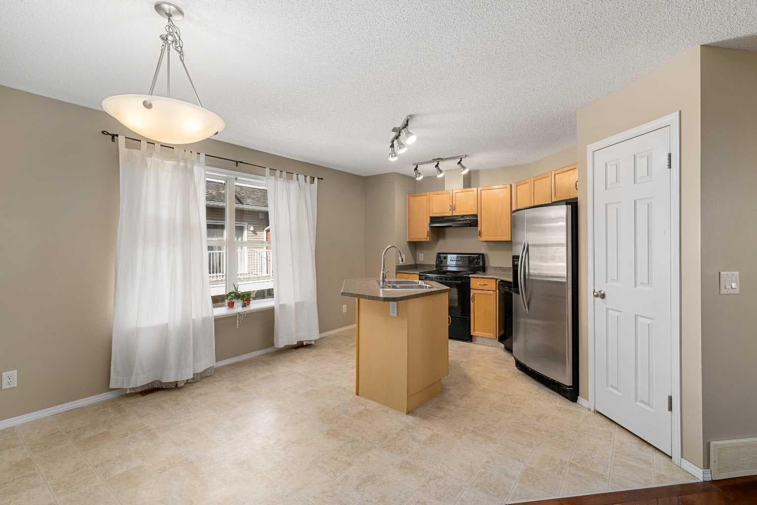 205 Mckenzie Towne Gate SE