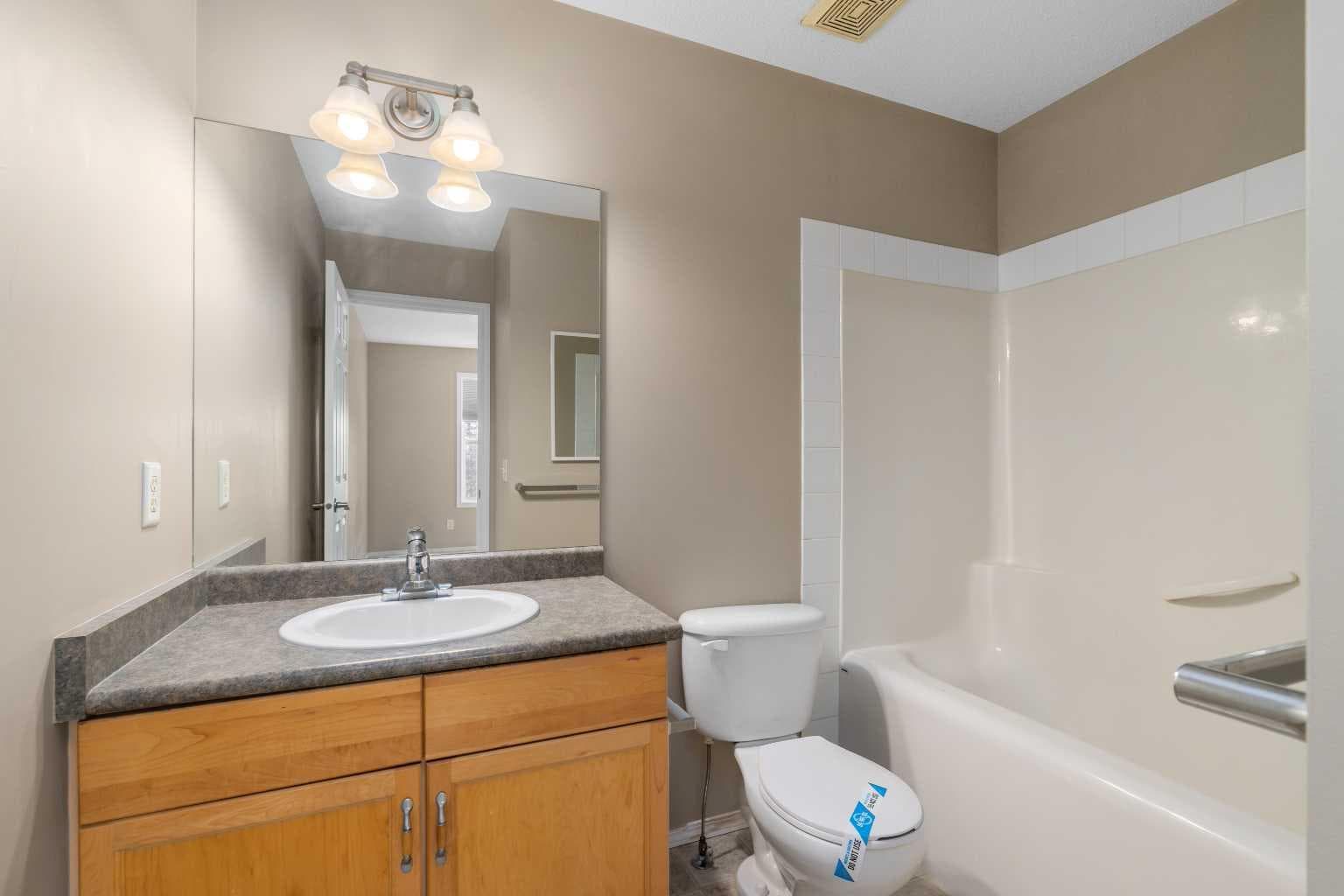 205 Mckenzie Towne Gate SE