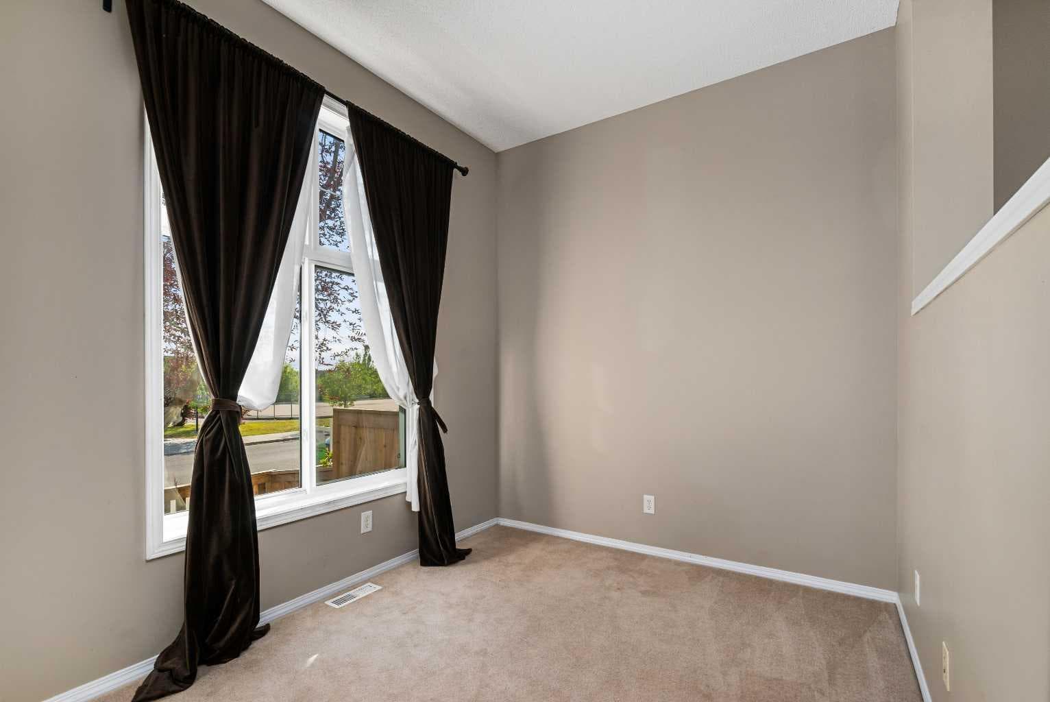 205 Mckenzie Towne Gate SE