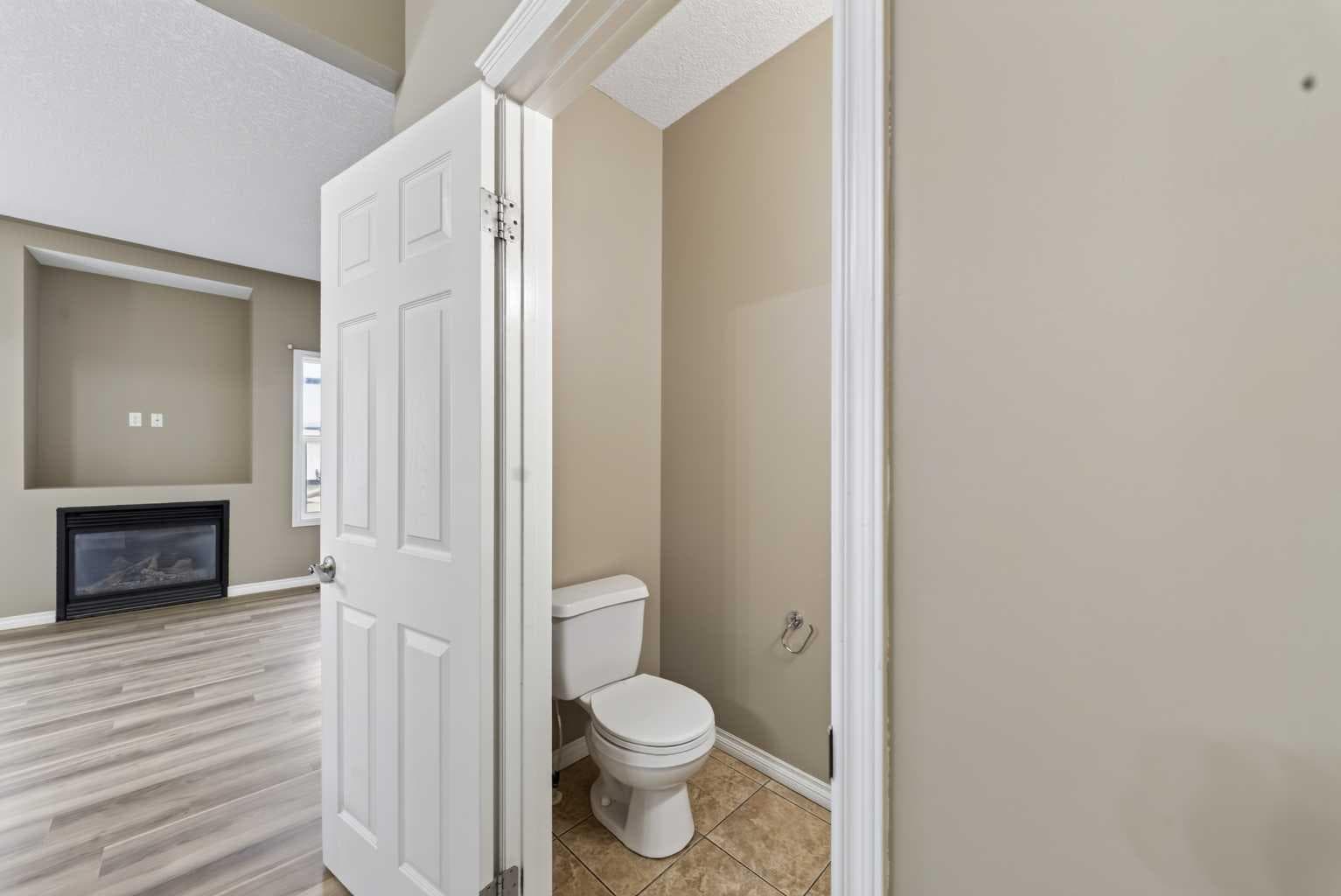 207, 620 Luxstone Landing SW