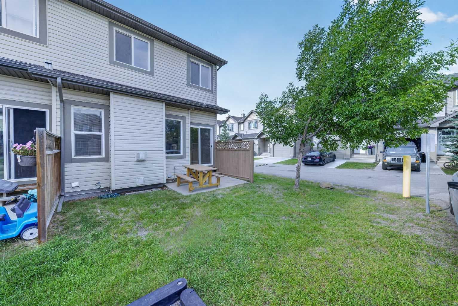207, 620 Luxstone Landing SW