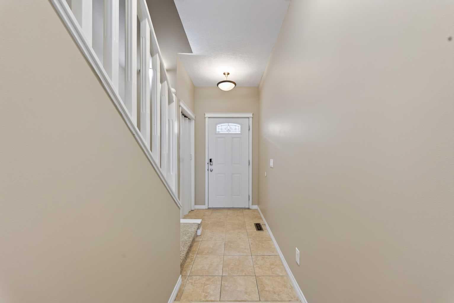 207, 620 Luxstone Landing SW