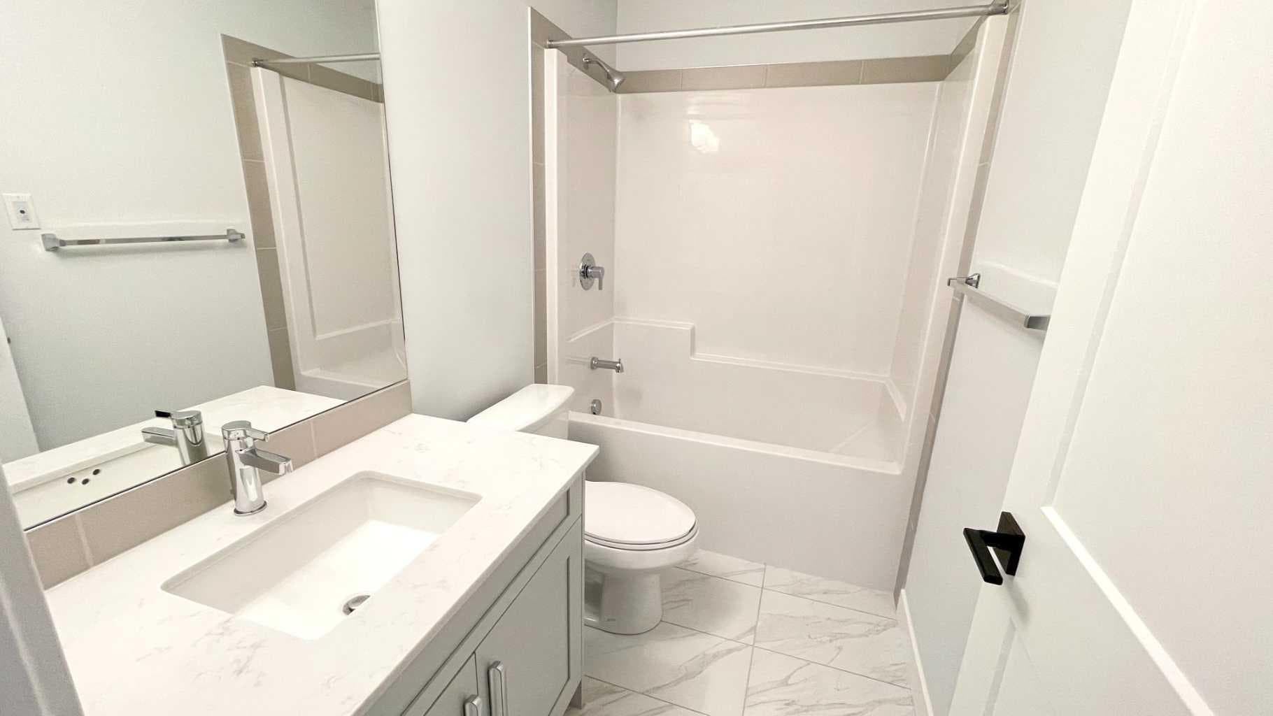 115, 40 Sage Hill  NW