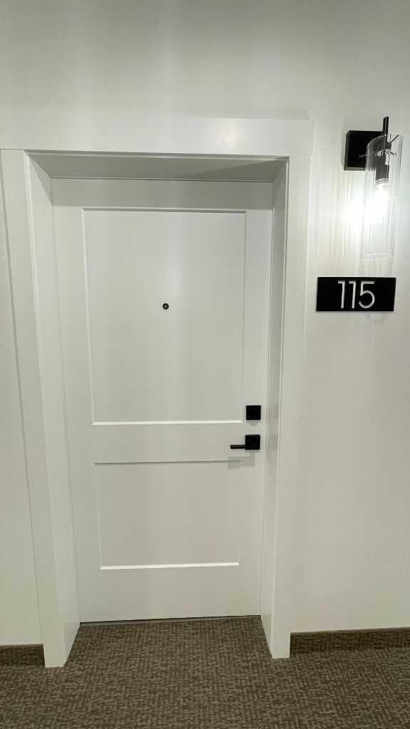 115, 40 Sage Hill  NW