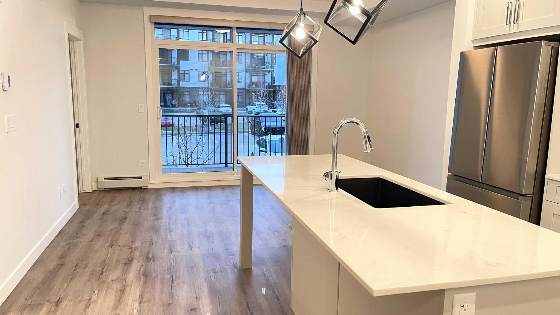 115, 40 Sage Hill  NW