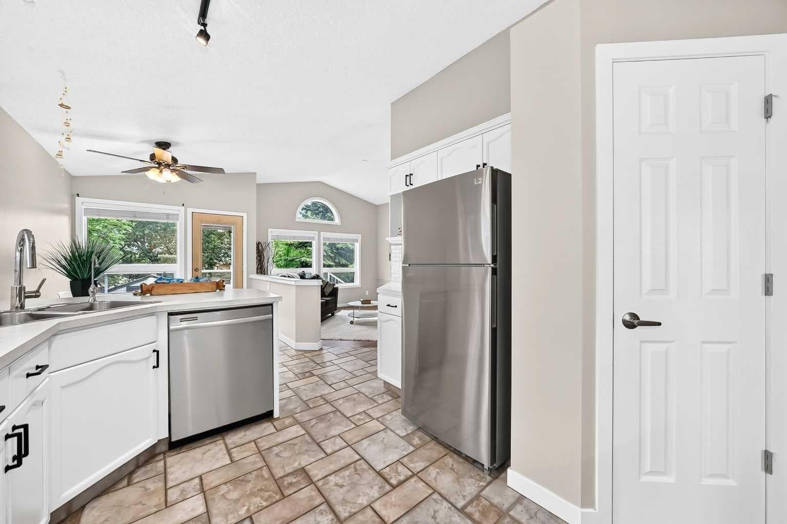 3569 Douglas Woods Heights SE
