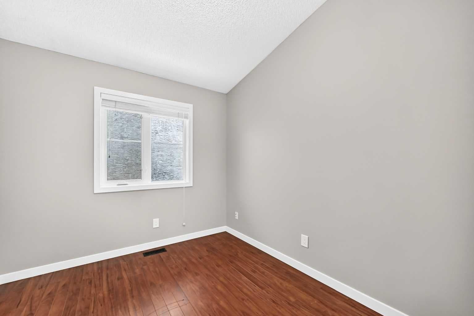 3569 Douglas Woods Heights SE