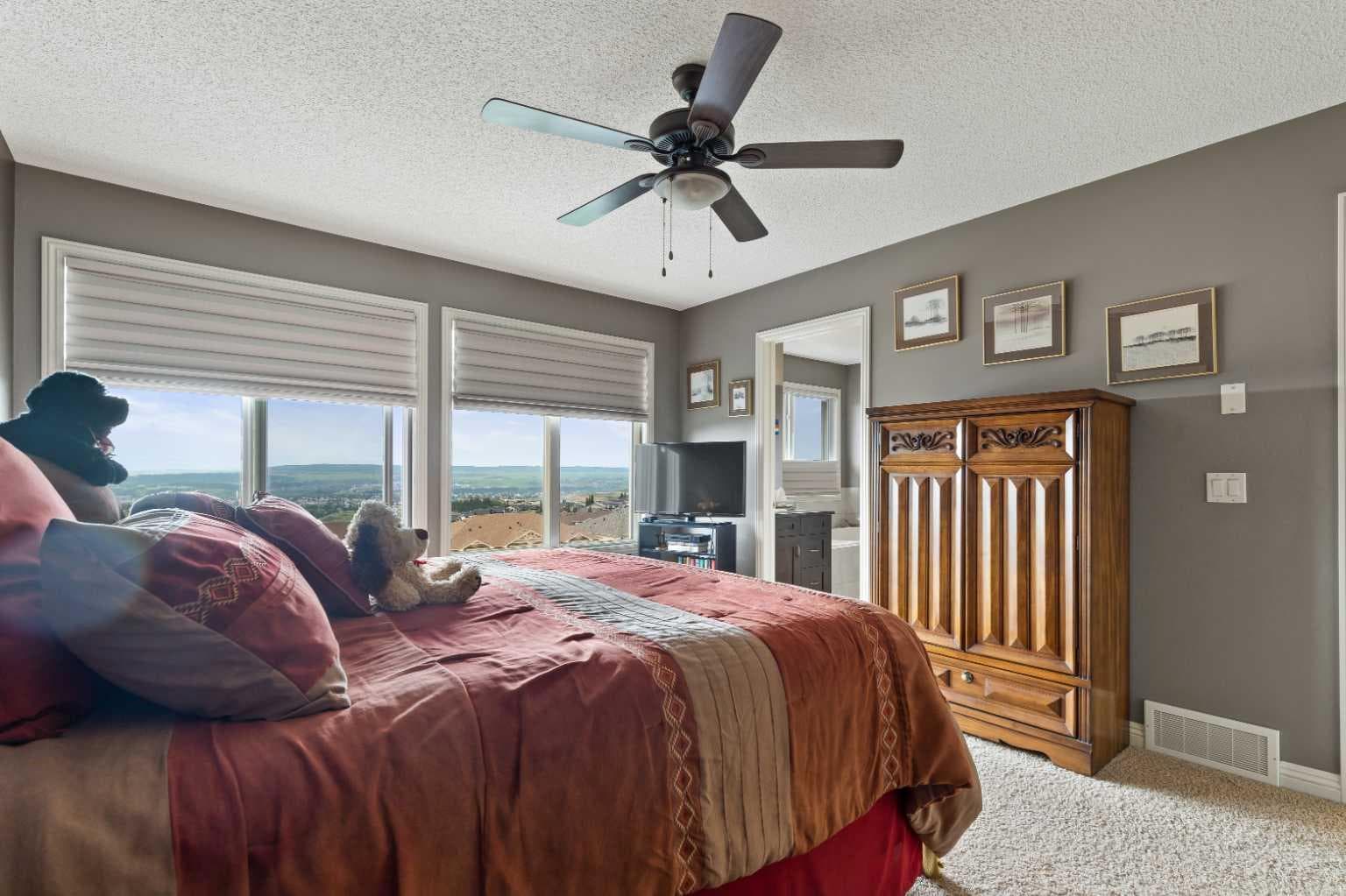 159 Sunset View 