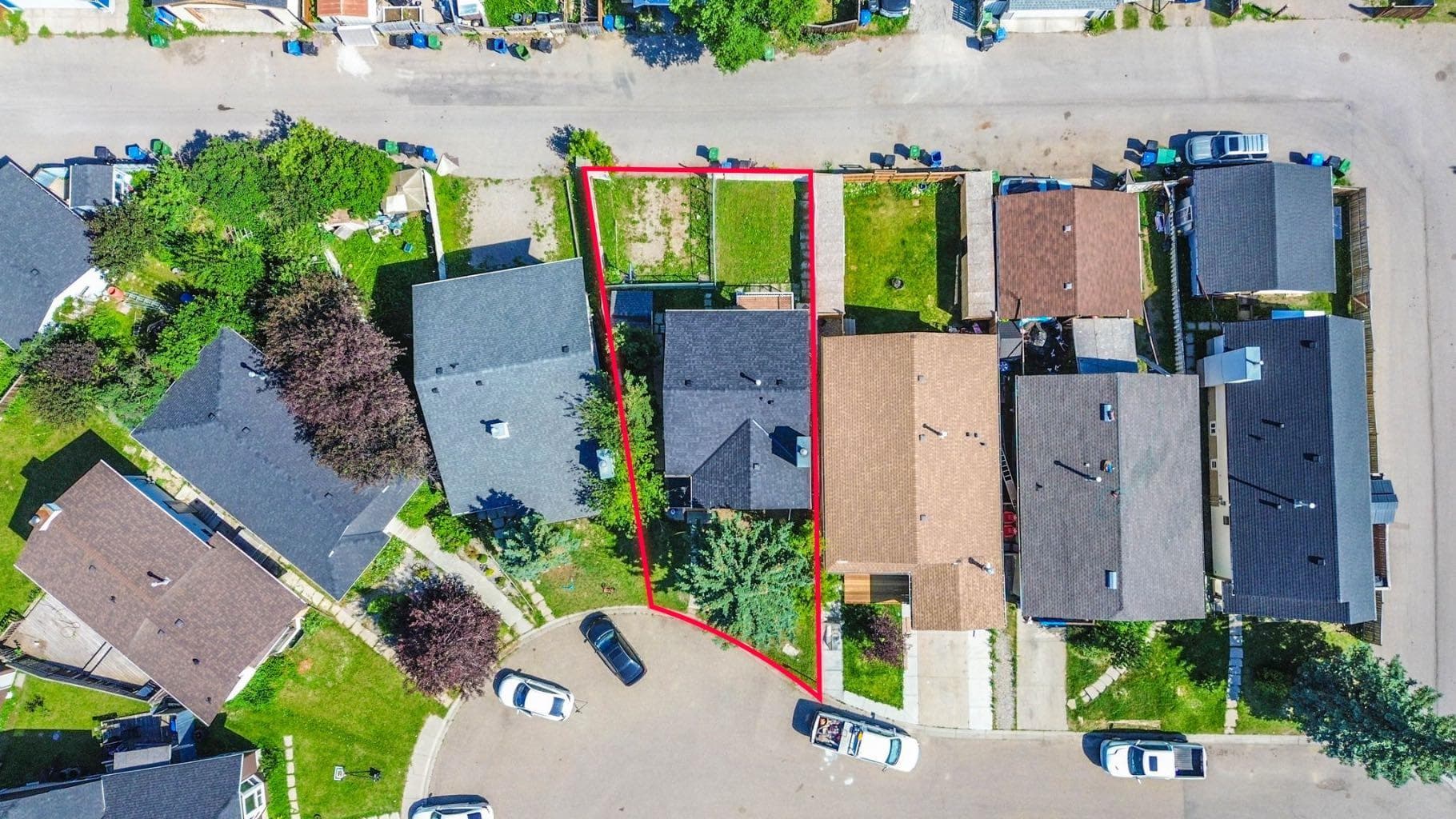 15 Taraglen Court NE