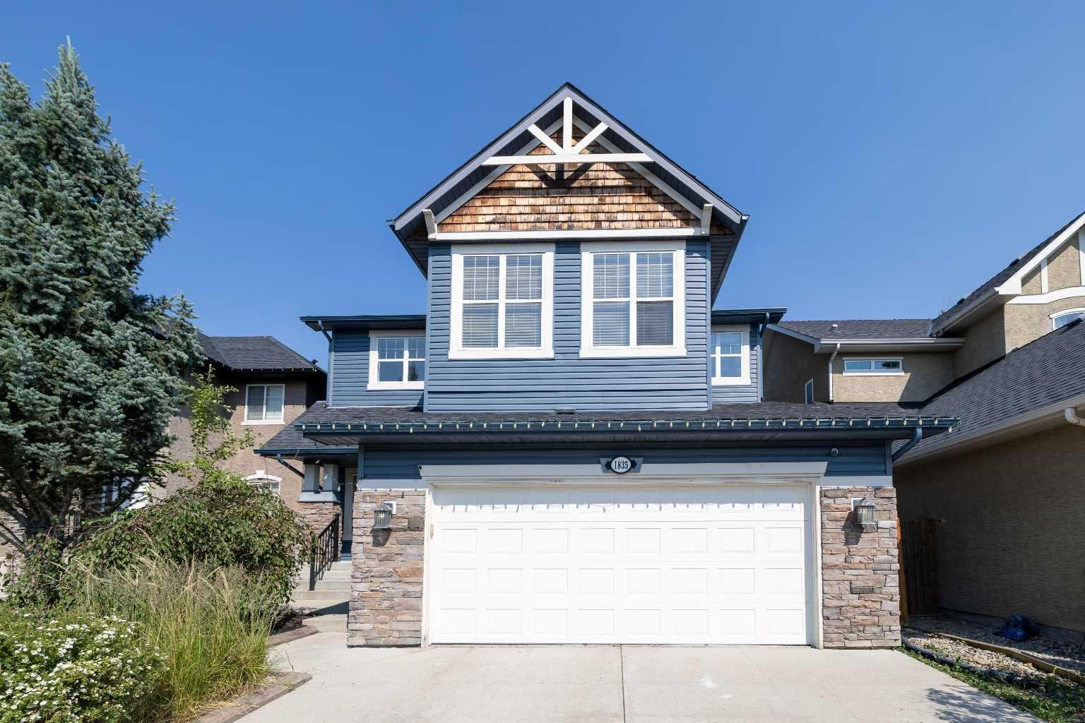 1835 Evergreen Drive SW