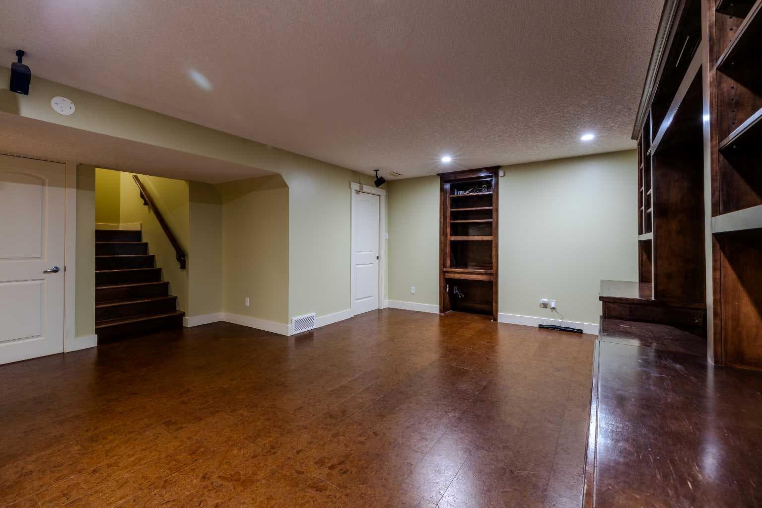 1835 Evergreen Drive SW