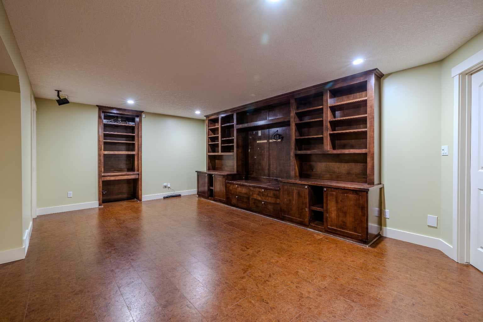 1835 Evergreen Drive SW