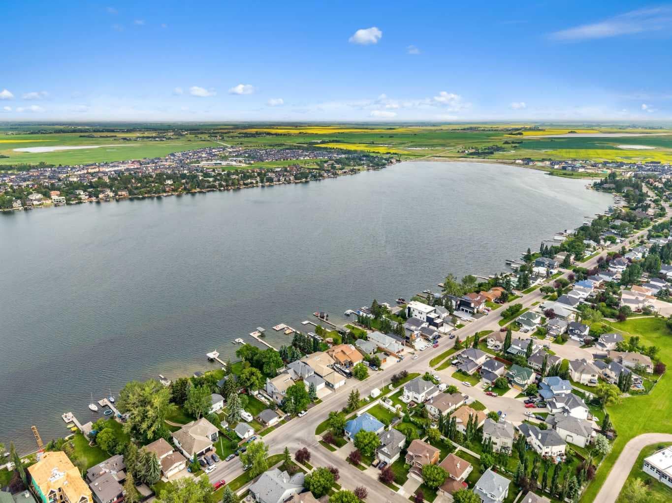 163 West Lakeview Passage 