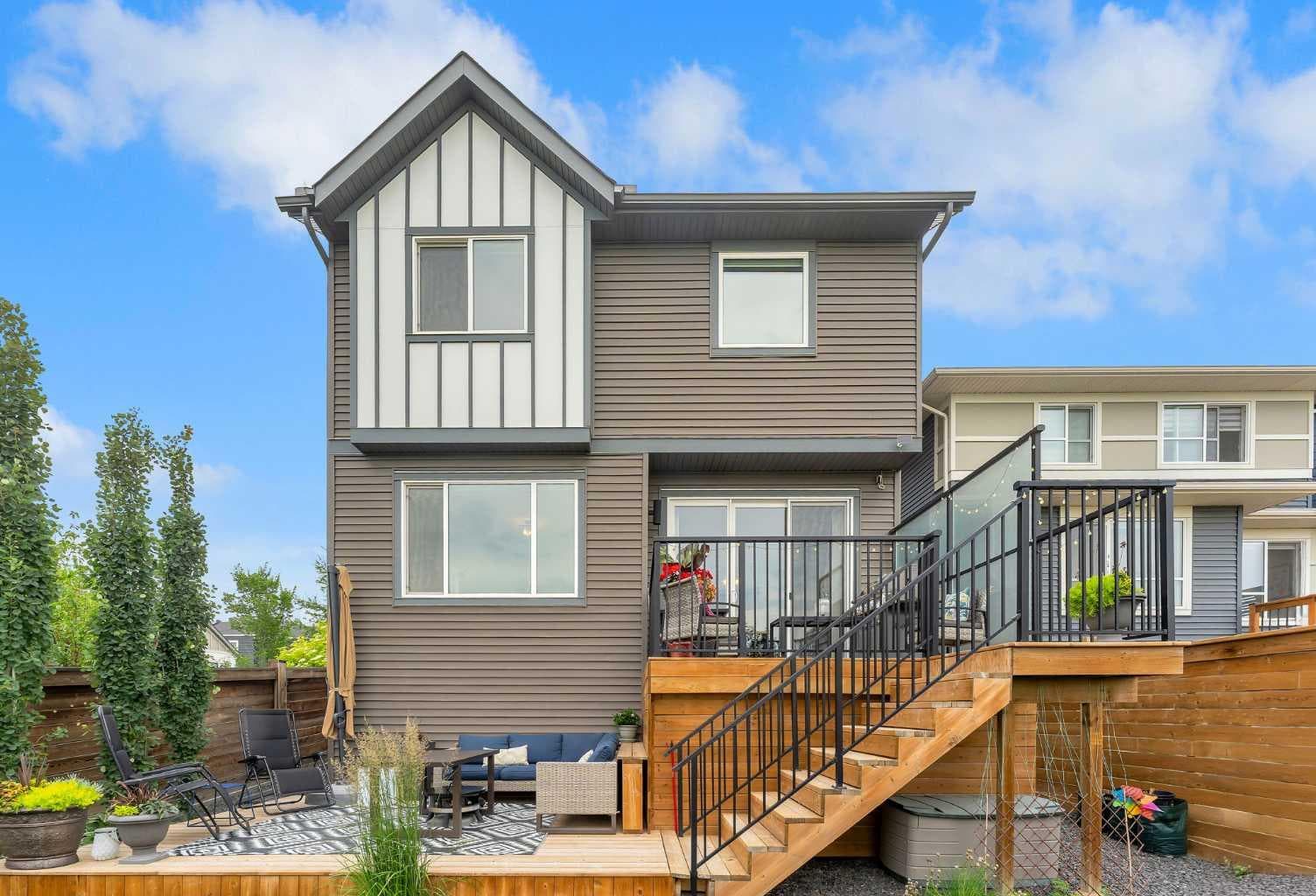 444 Lawthorn Way 