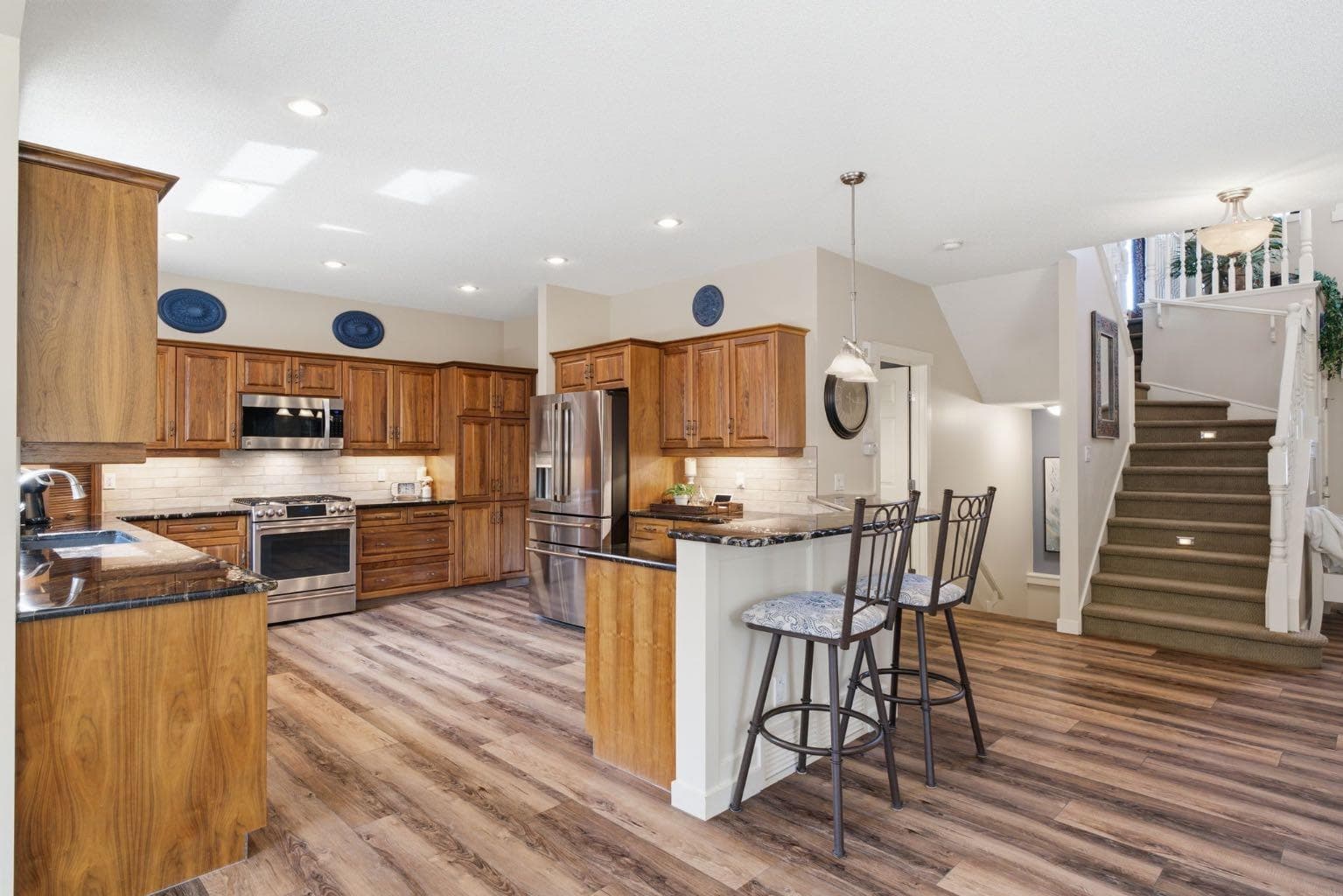 31 Chapala Close SE