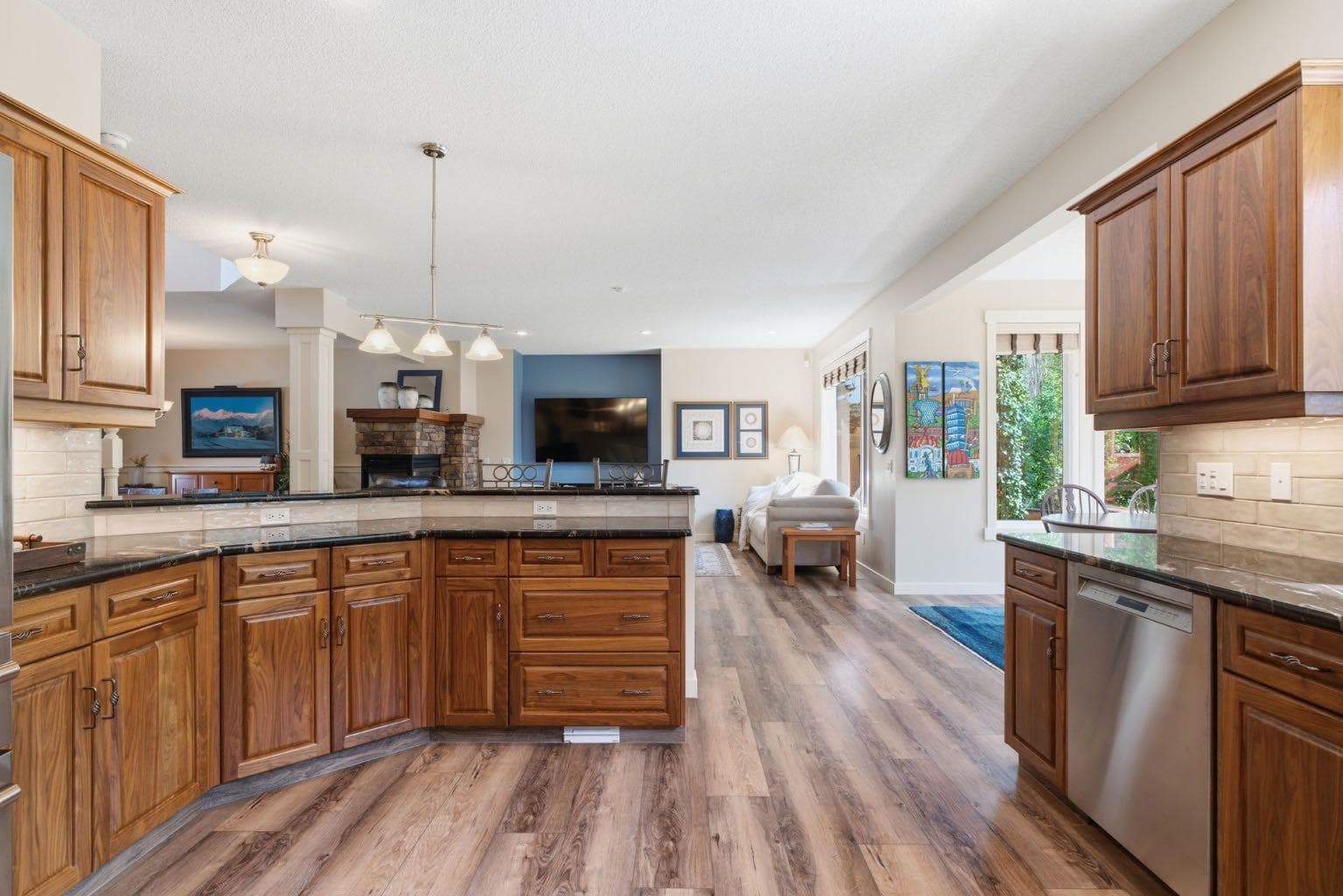 31 Chapala Close SE