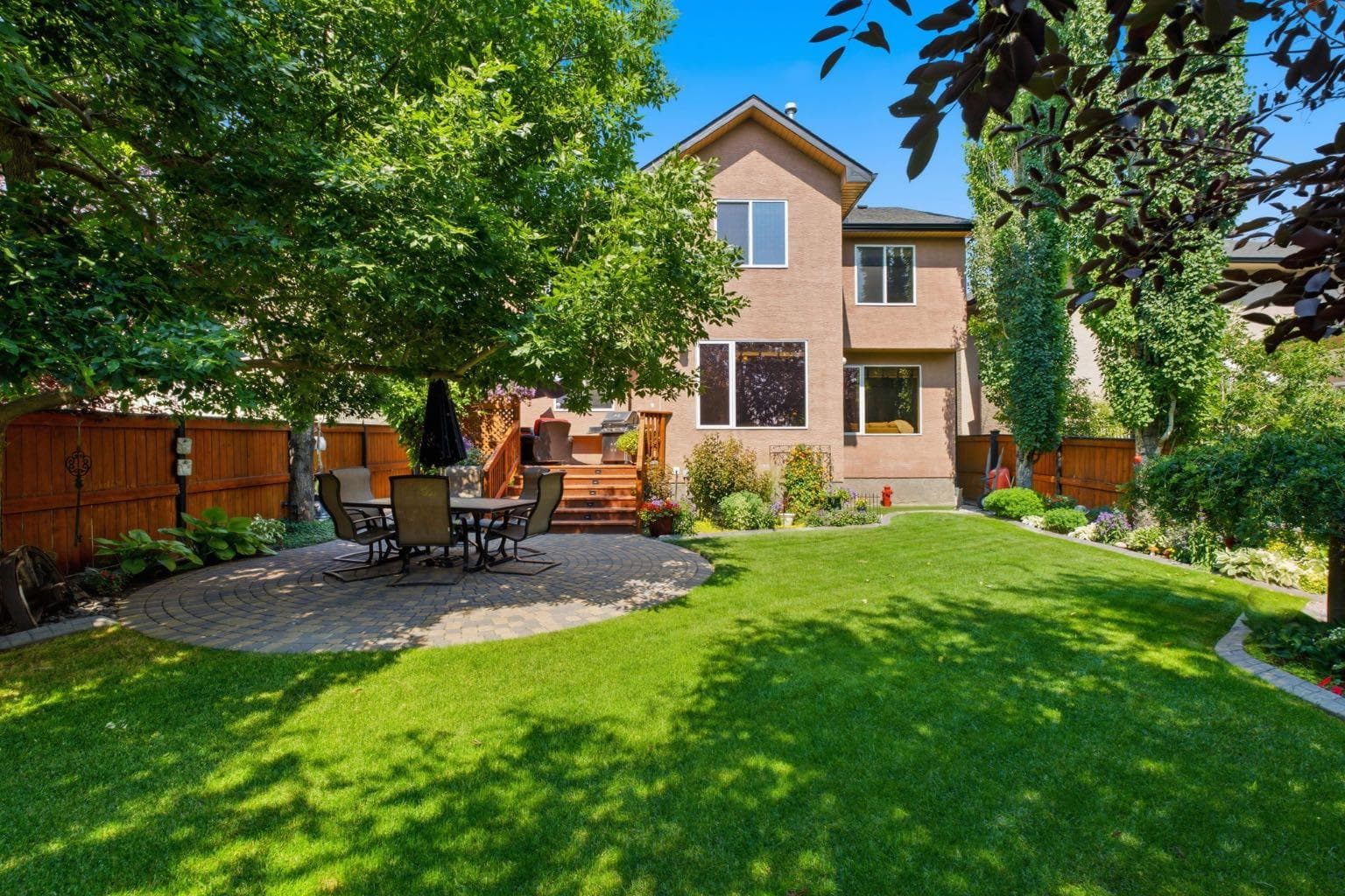 31 Chapala Close SE