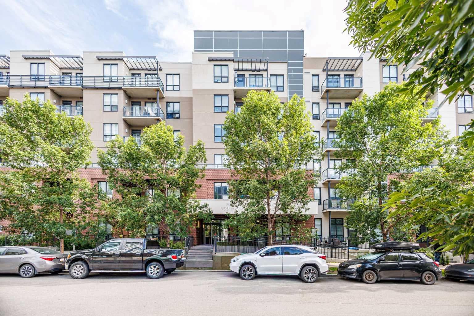 221, 955 MCPHERSON Road NE