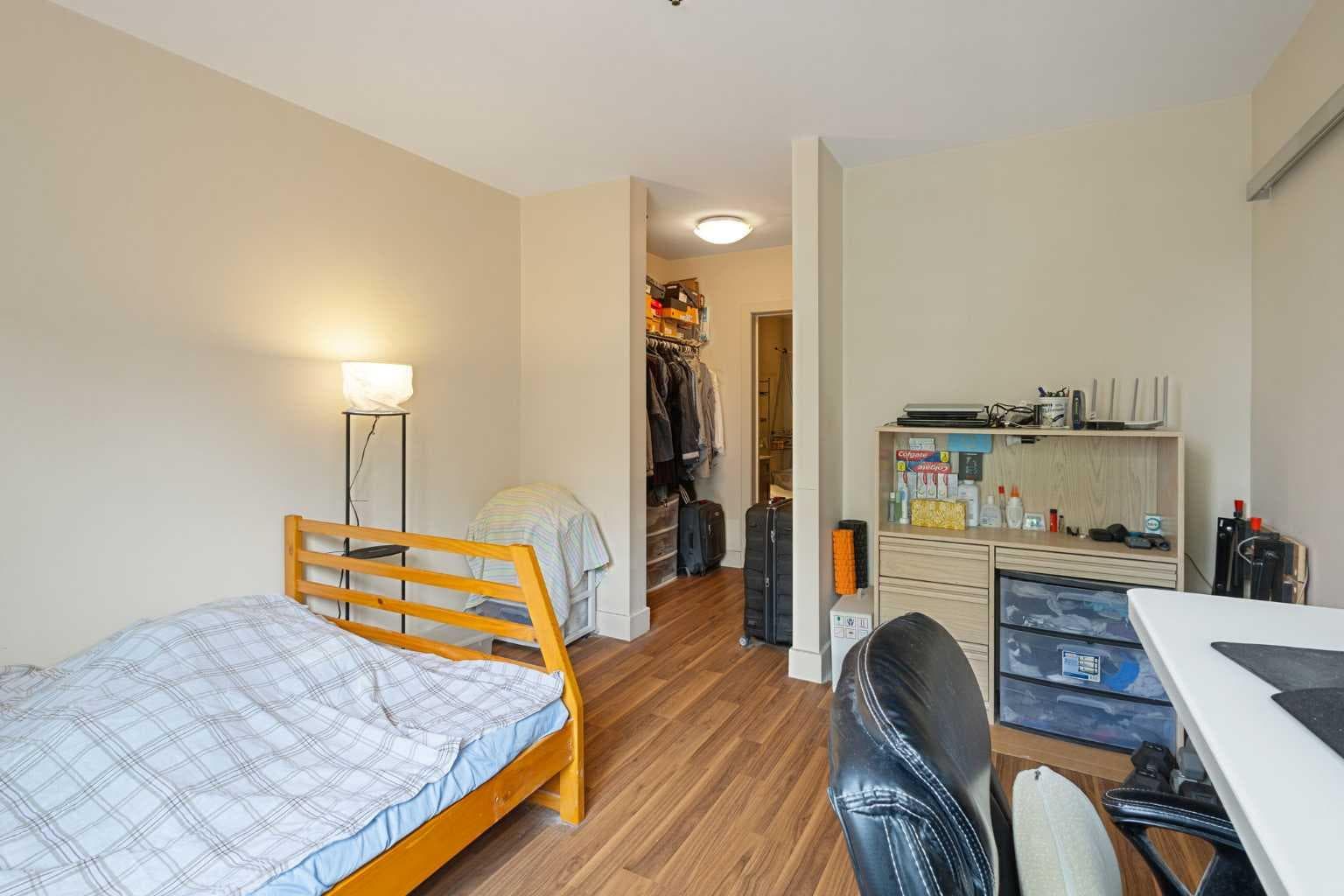 221, 955 MCPHERSON Road NE