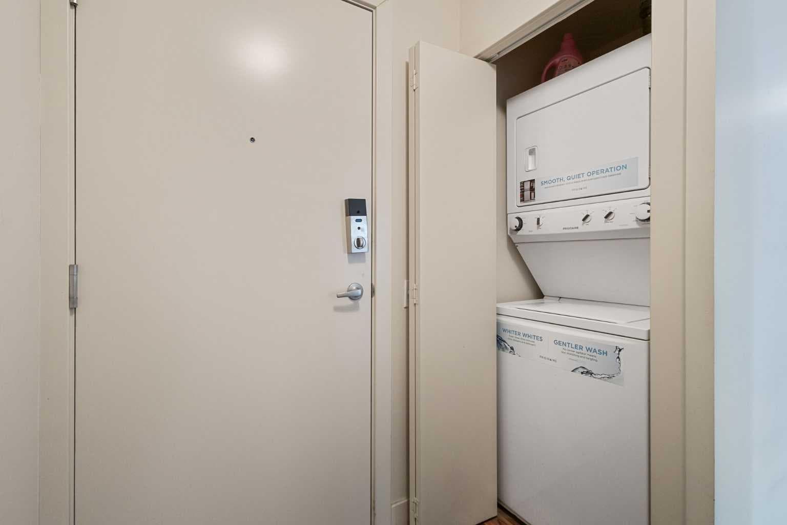 221, 955 MCPHERSON Road NE