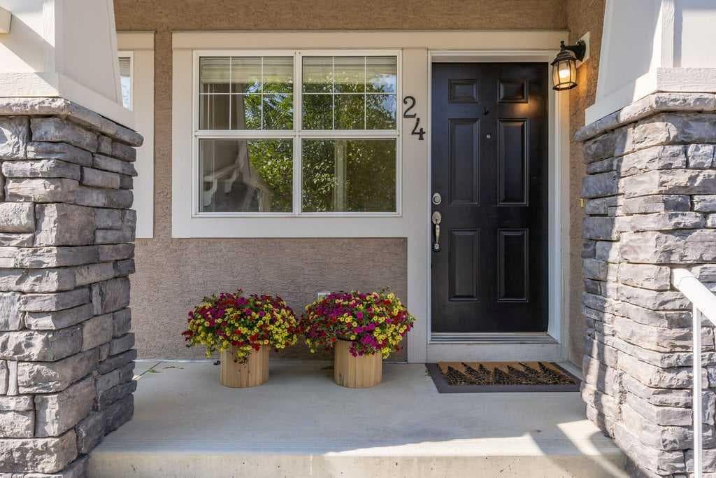 24, 9000 Wentworth Avenue SW