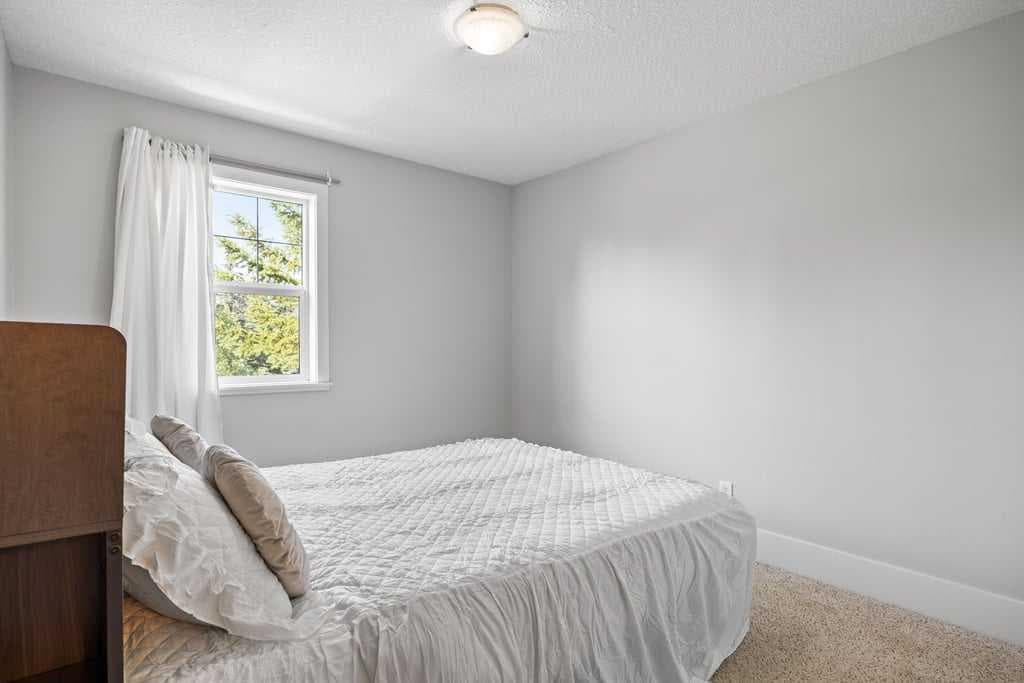 24, 9000 Wentworth Avenue SW