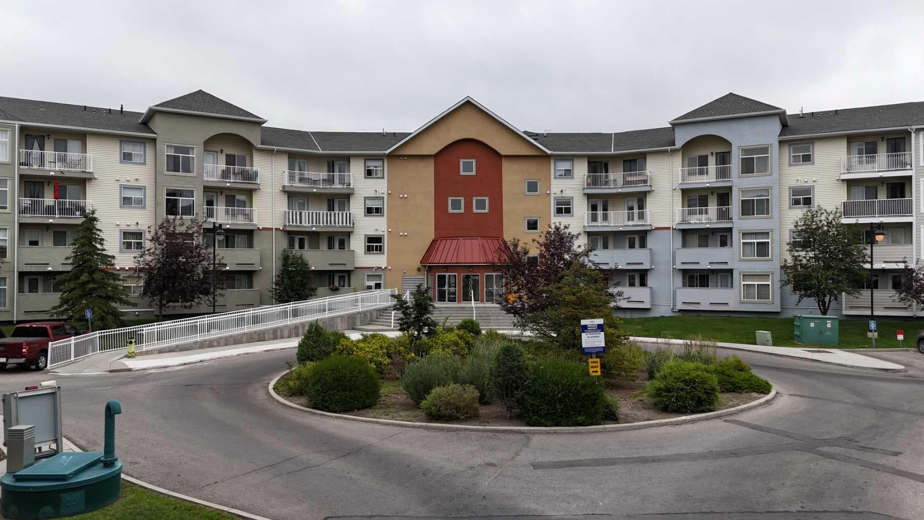2430, 700 Willowbrook Road NW