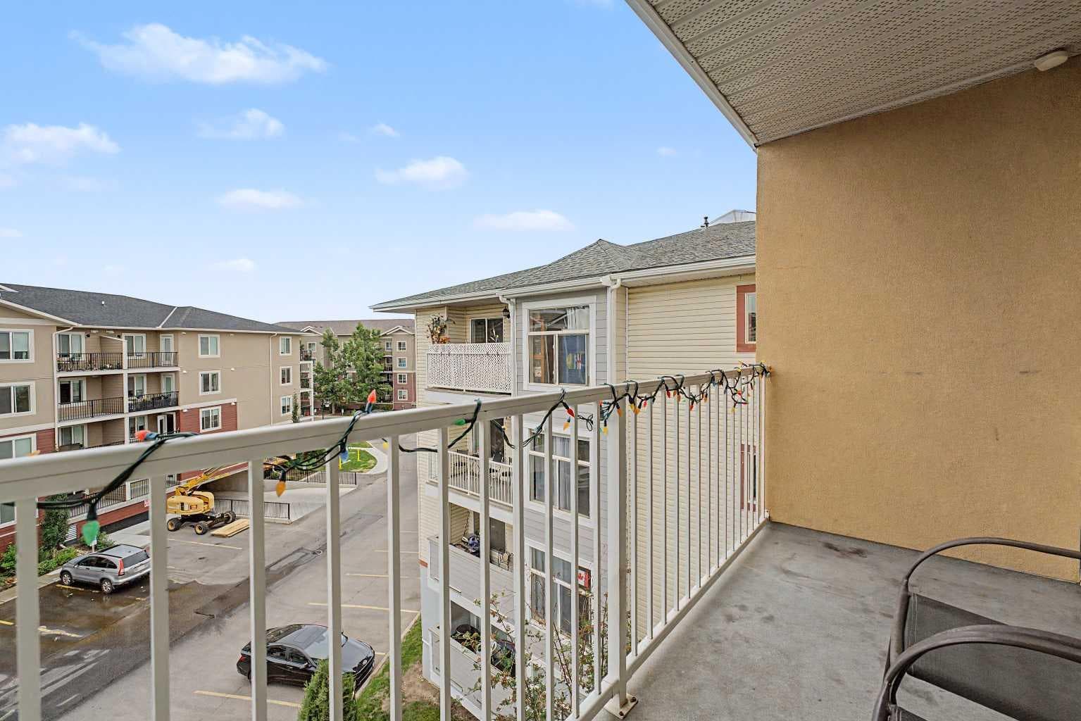 2430, 700 Willowbrook Road NW