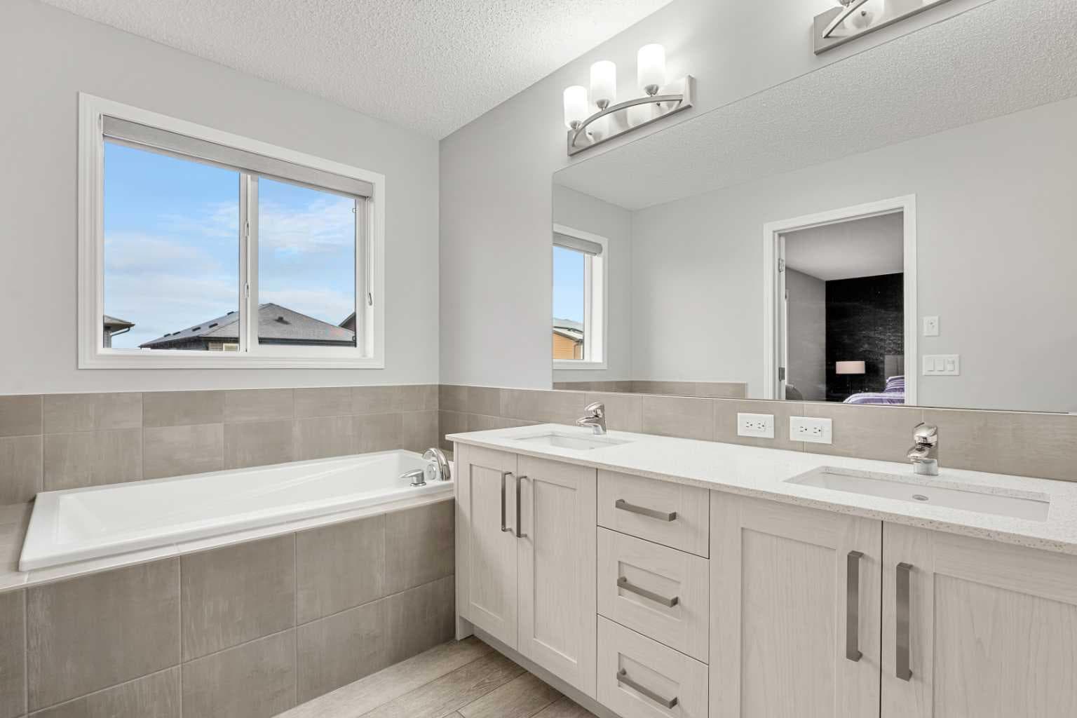 1020 Chinook Gate Heath SW