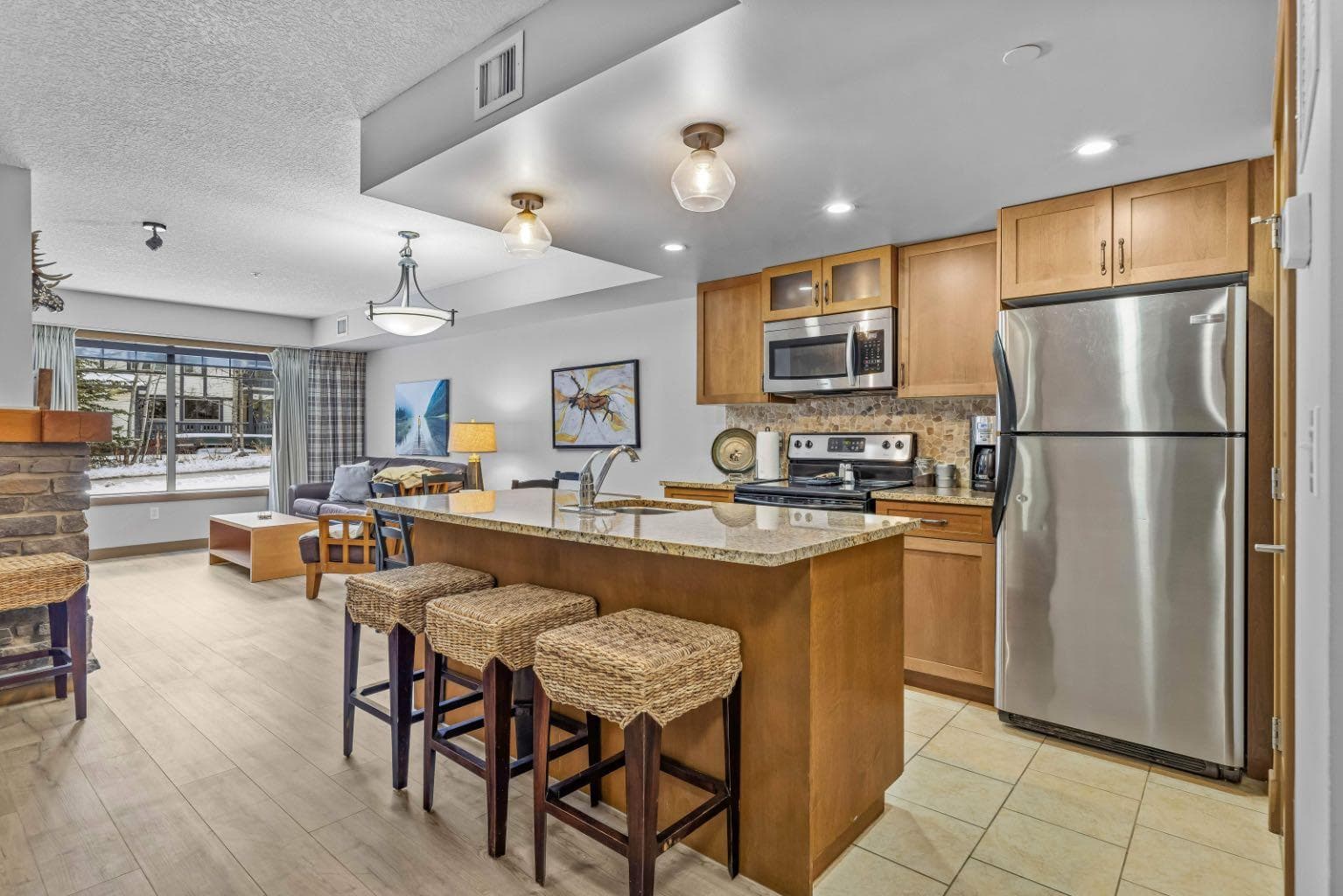 3106, 250 2nd Avenue  