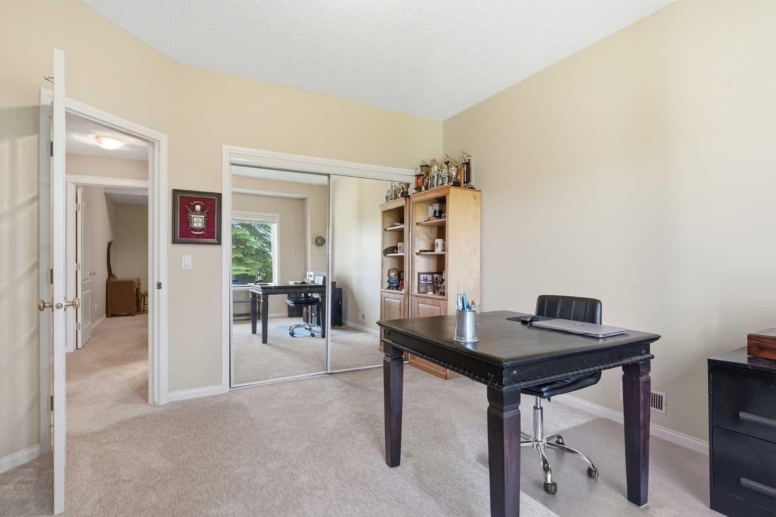120 Sierra Morena Landing SW