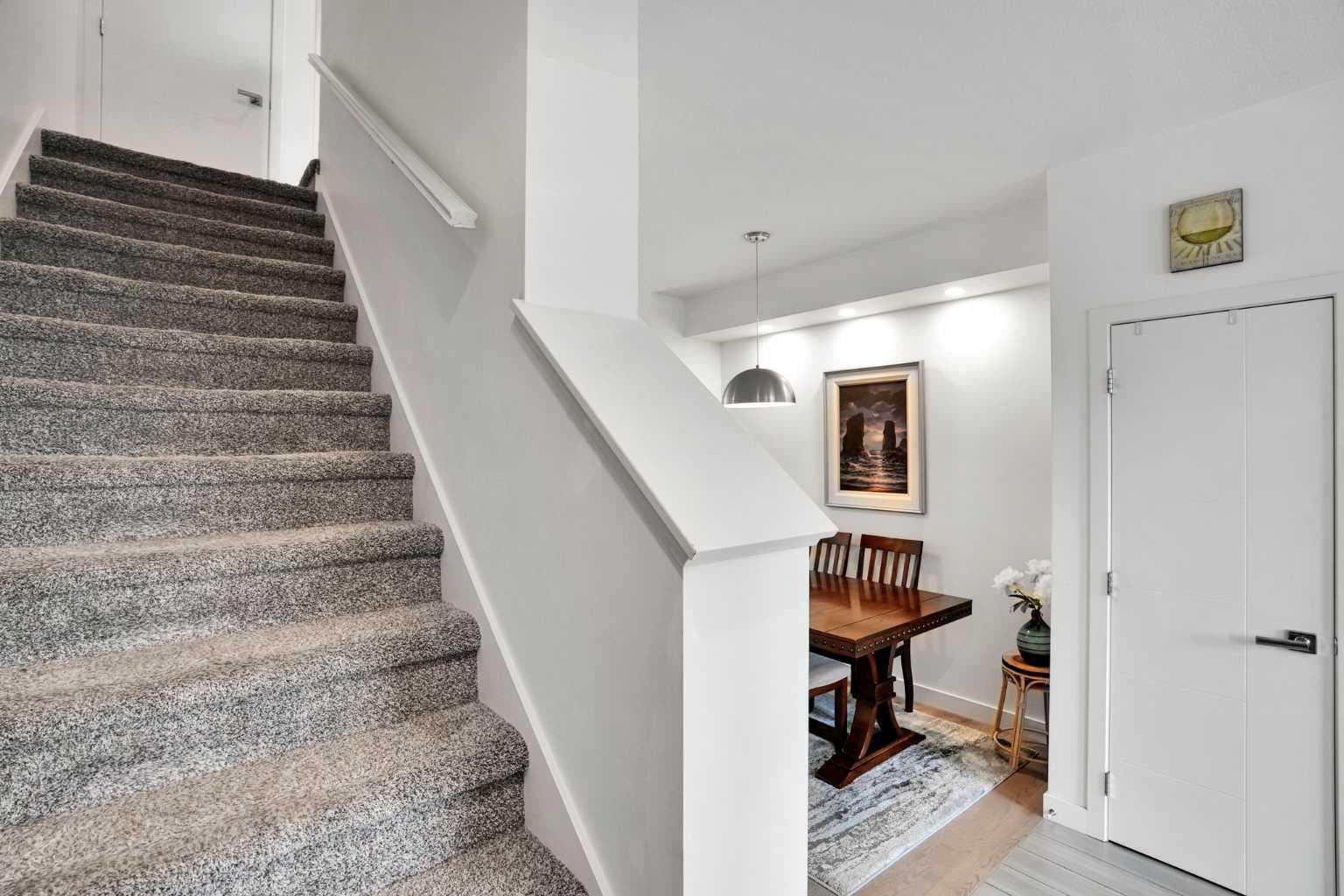 984 Walden Drive SE