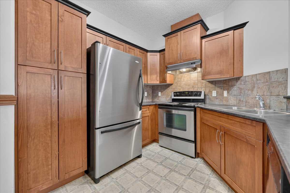 537, 10 Discovery Ridge Close SW