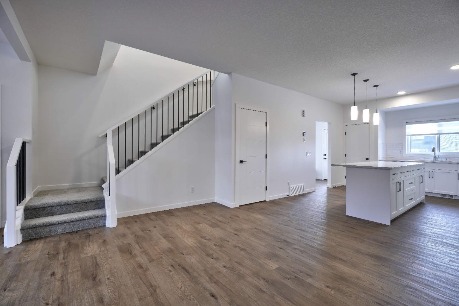 45 Legacy Point Terrace SE