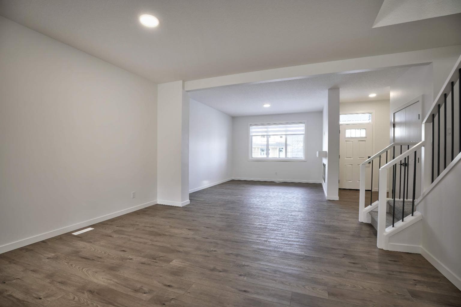 45 Legacy Point Terrace SE