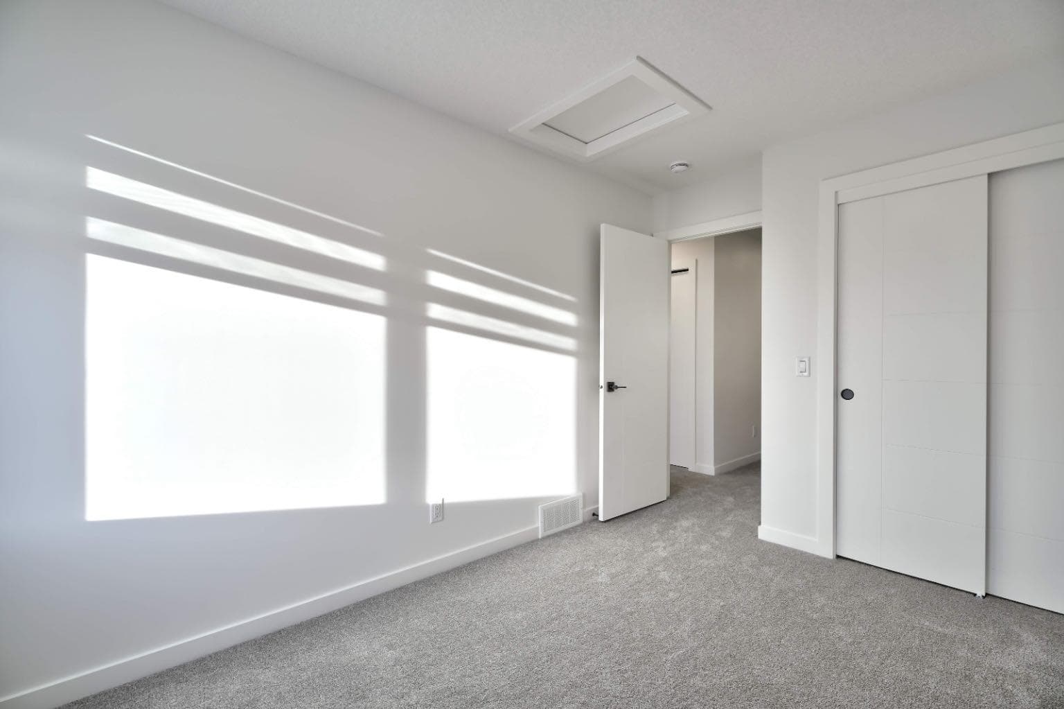 45 Legacy Point Terrace SE