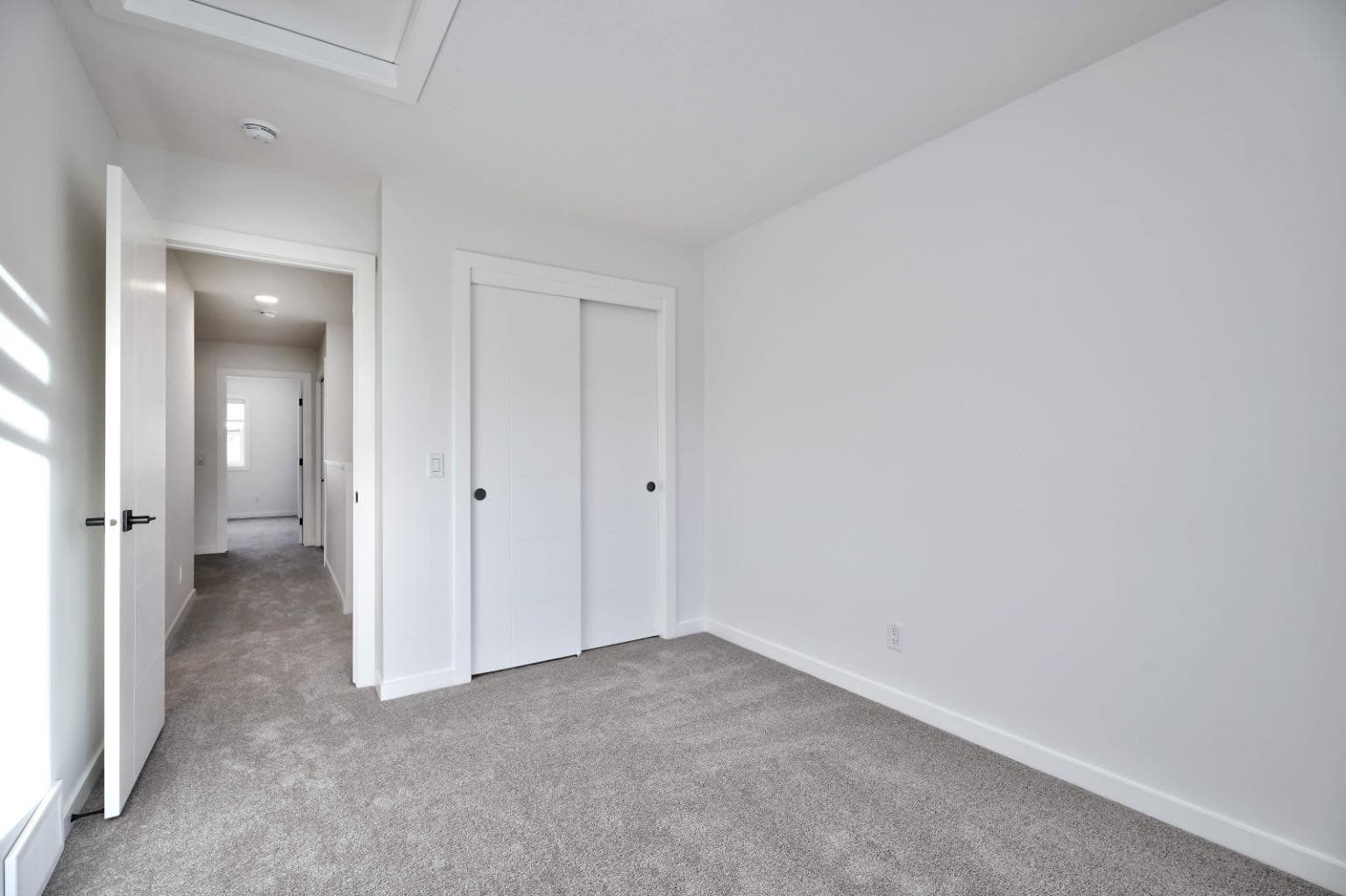 45 Legacy Point Terrace SE