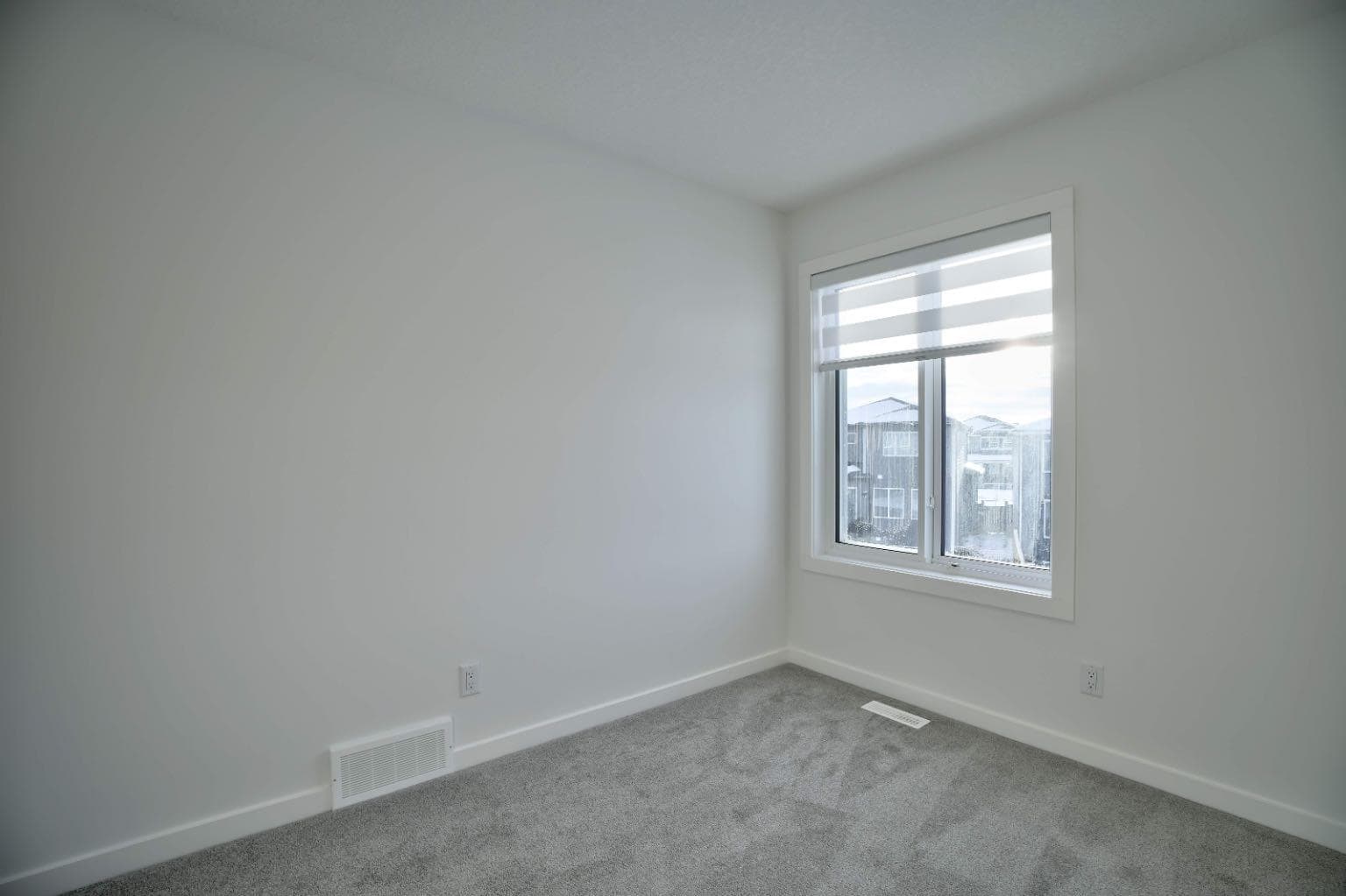 45 Legacy Point Terrace SE