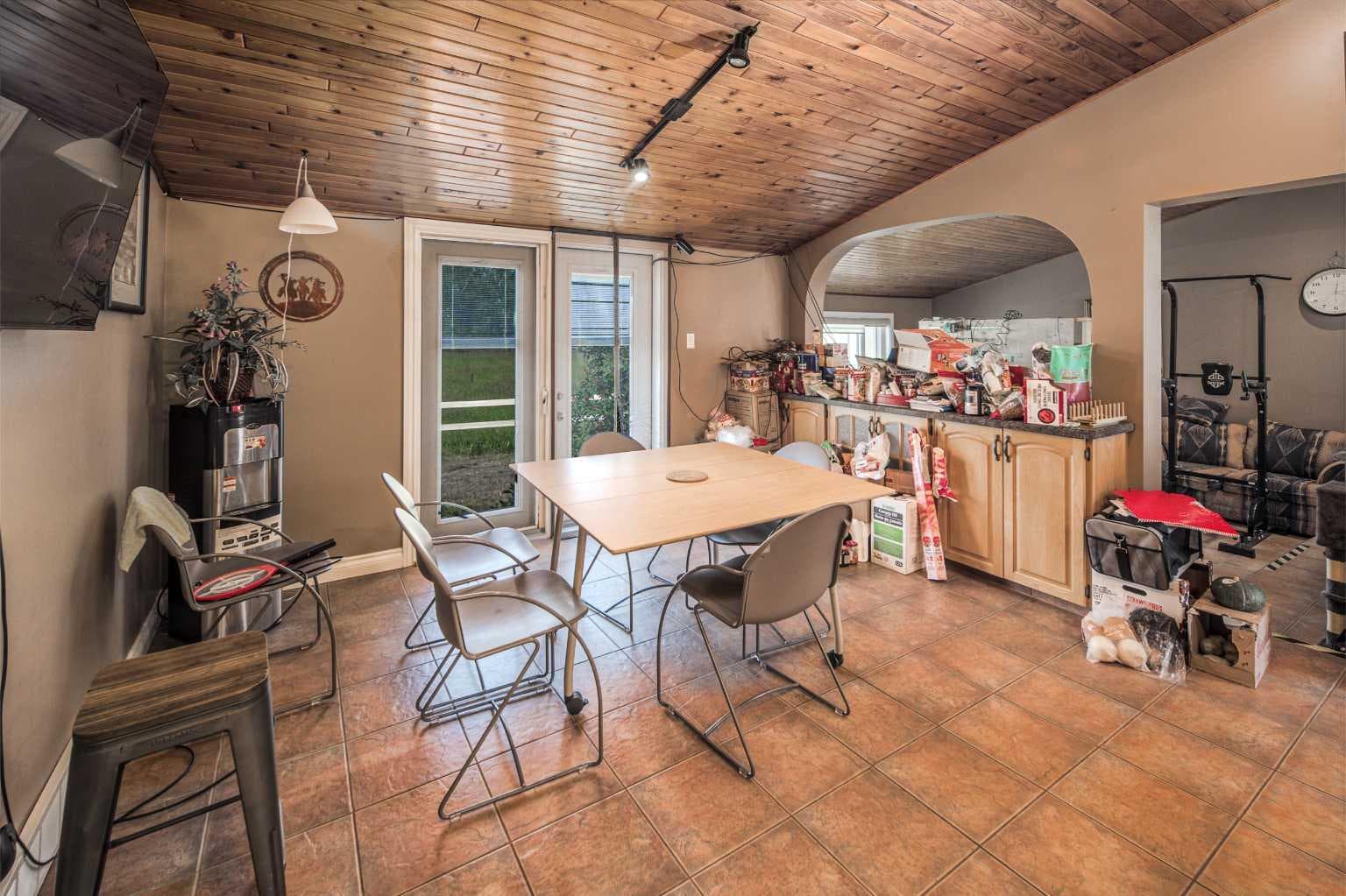 33076 Township Road 243  