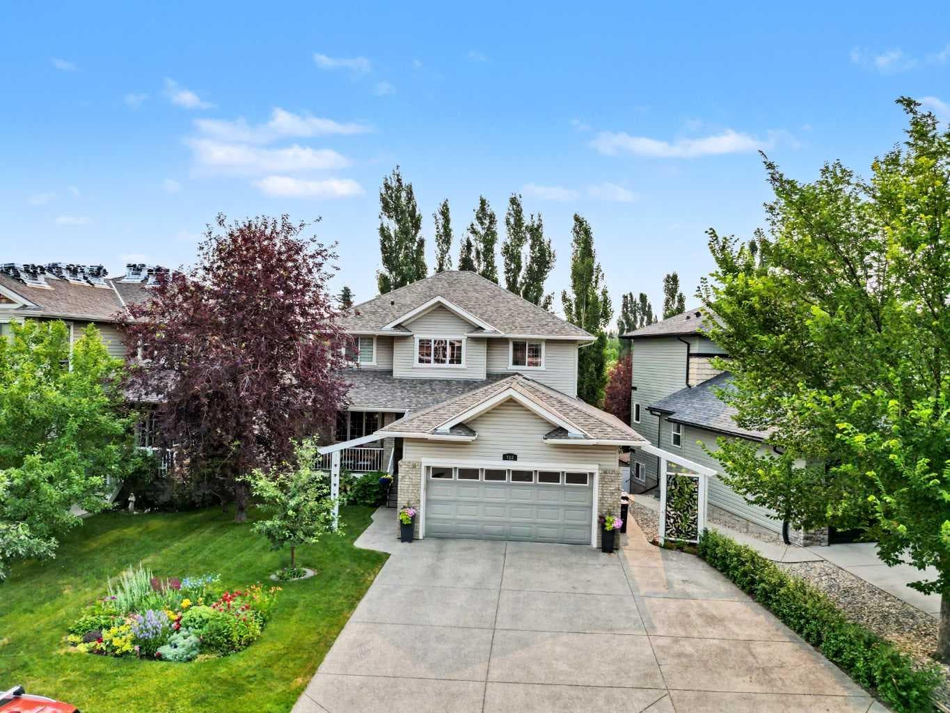 915 Coopers Drive SW