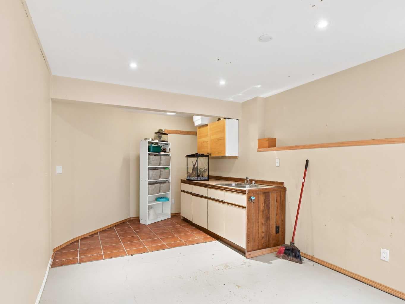 2 Terrace Place  